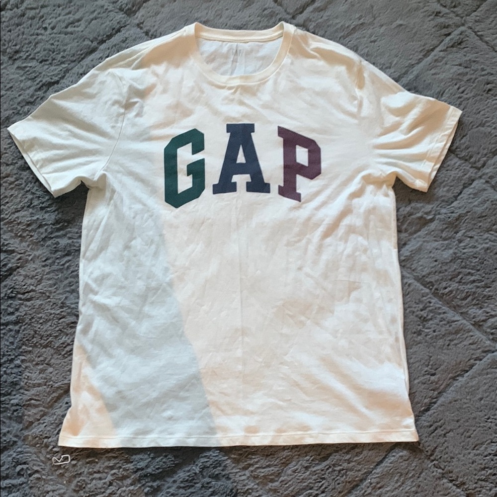 GAP White T-Shirt with Logo